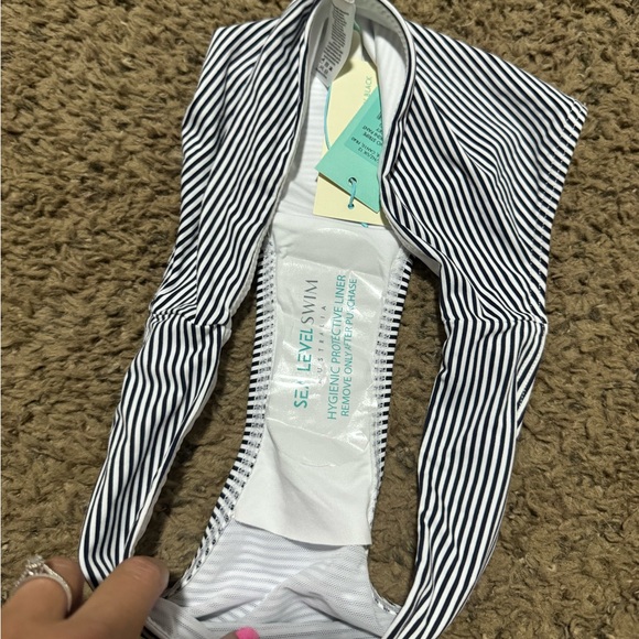 Sea level swim bottoms - Picture 5 of 5